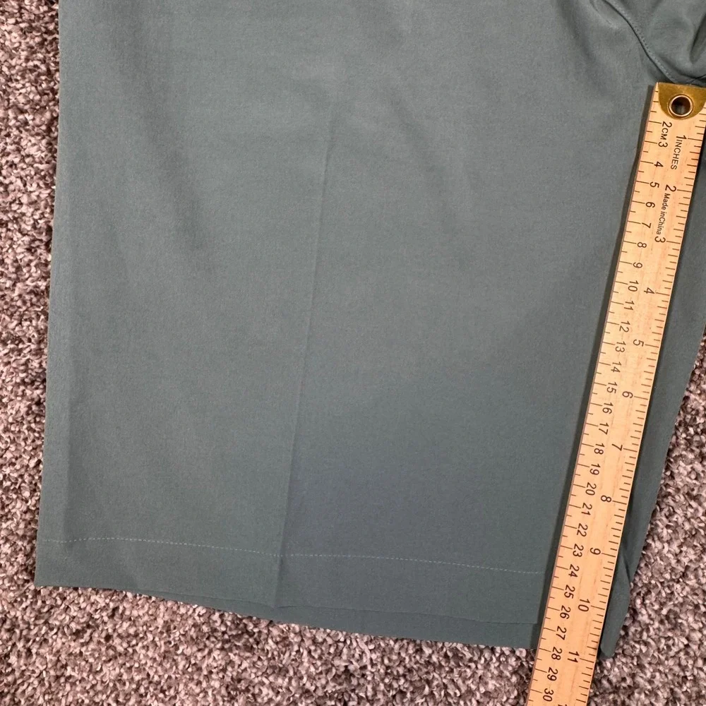 Adidas Mens ULT 365 Short Golf Shorts Size 38 Green Flat Front Chinos‎